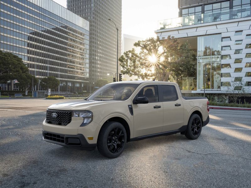 2025 Ford Maverick XLT photo 2