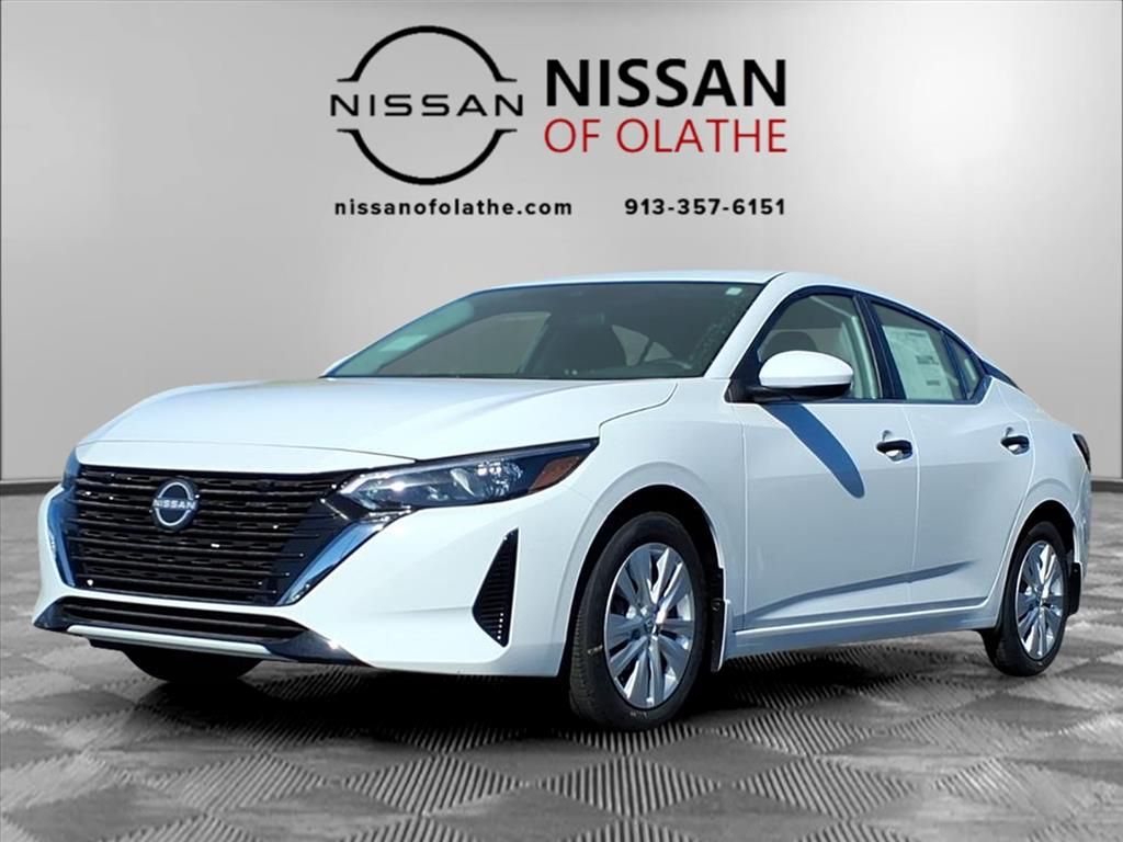 2025 Nissan Sentra S's photo