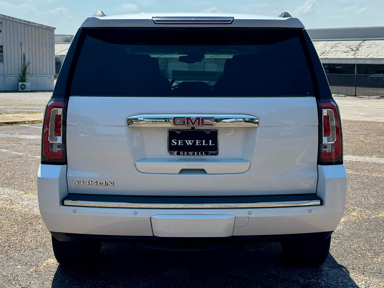 2019 Gmc Yukon Denali photo 3