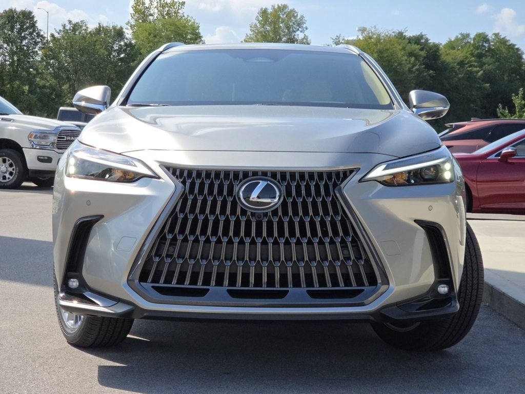 2026 Lexus NX 350 Premium photo 3