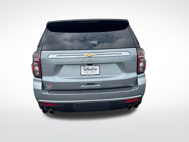 2024 Chevrolet Suburban Premier photo 4