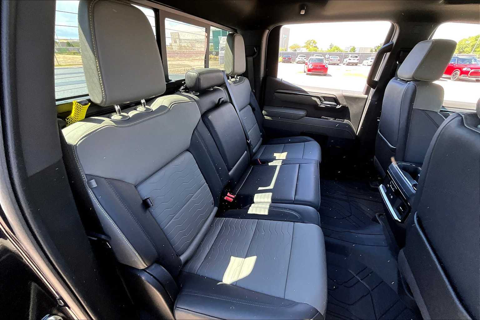 2024 Chevrolet Silverado 1500 ZR2 photo 17