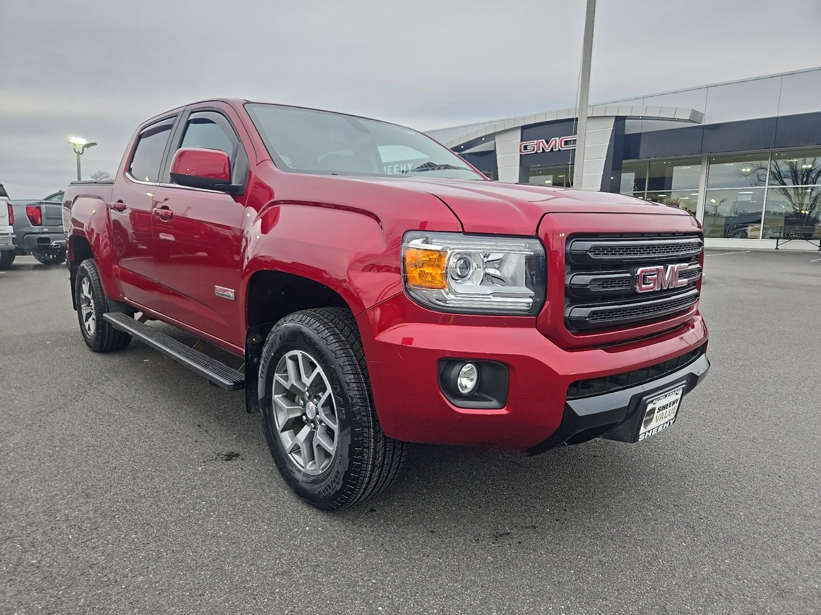 2018 GMC Canyon SLT's photo