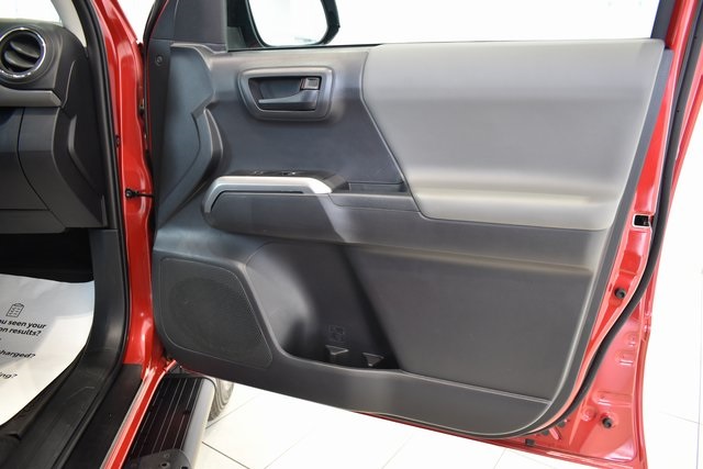 2023 Toyota Tacoma SR5 photo 10