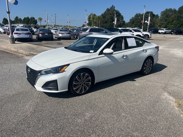 2023 Nissan Altima 2.5 SL photo 3