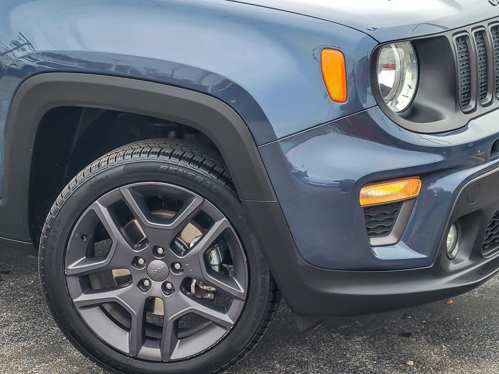 2021 Jeep Renegade Latitude photo 2