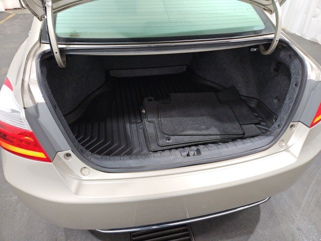 2013 Honda Accord EX-L photo 12