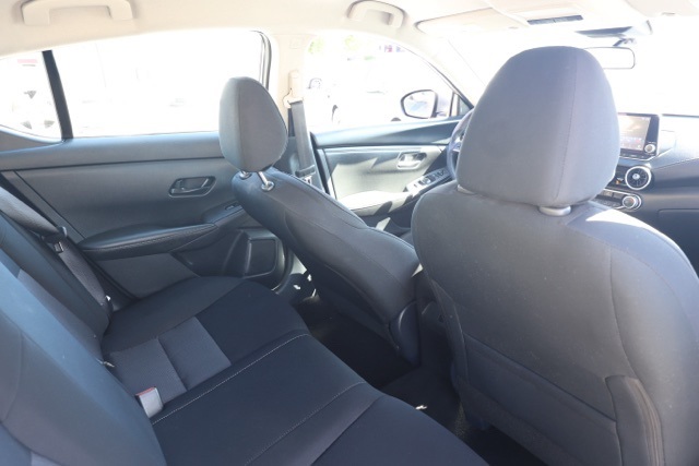 2024 Nissan Sentra SV photo 14