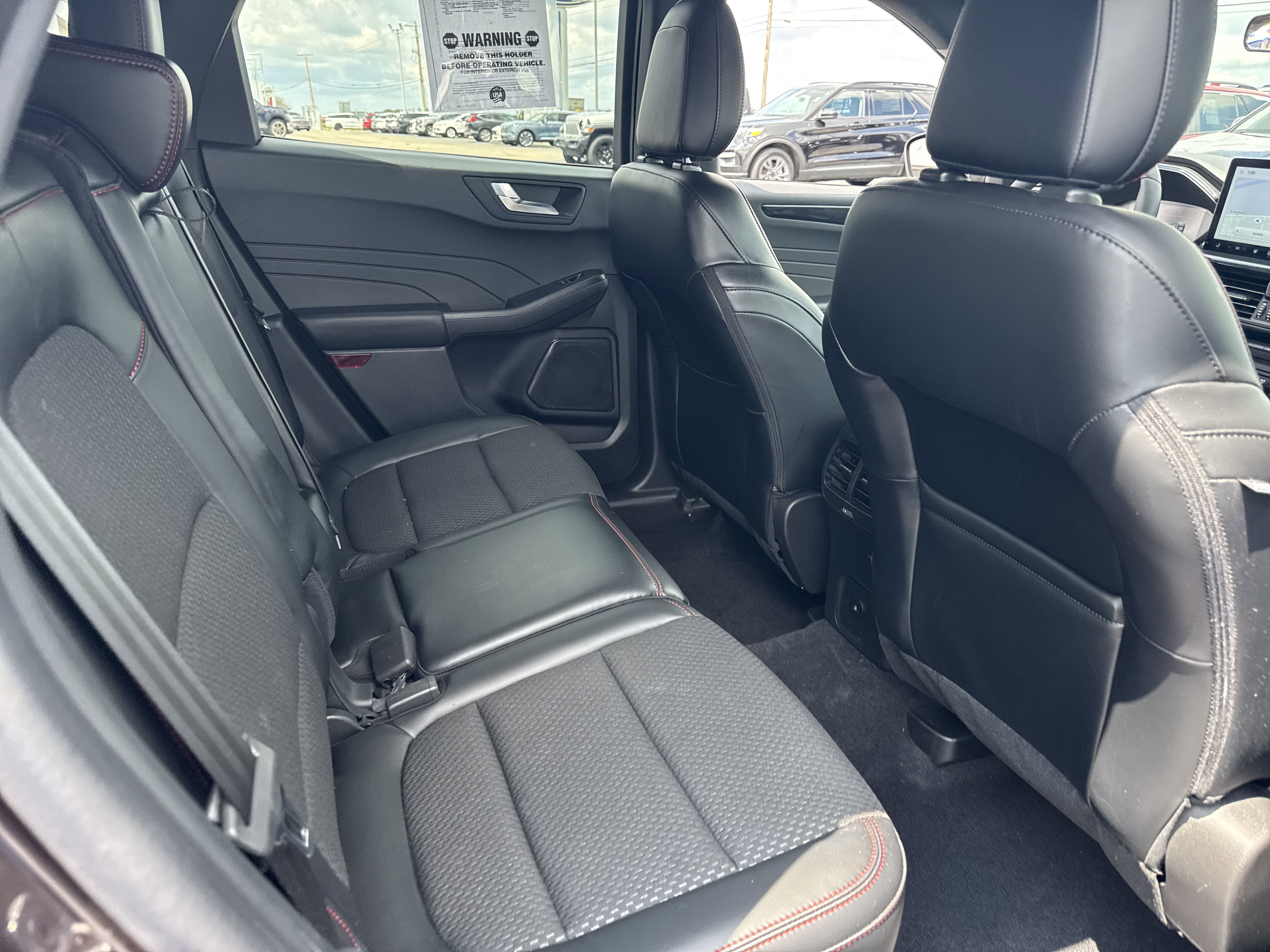 2023 Ford Escape ST-Line photo 3