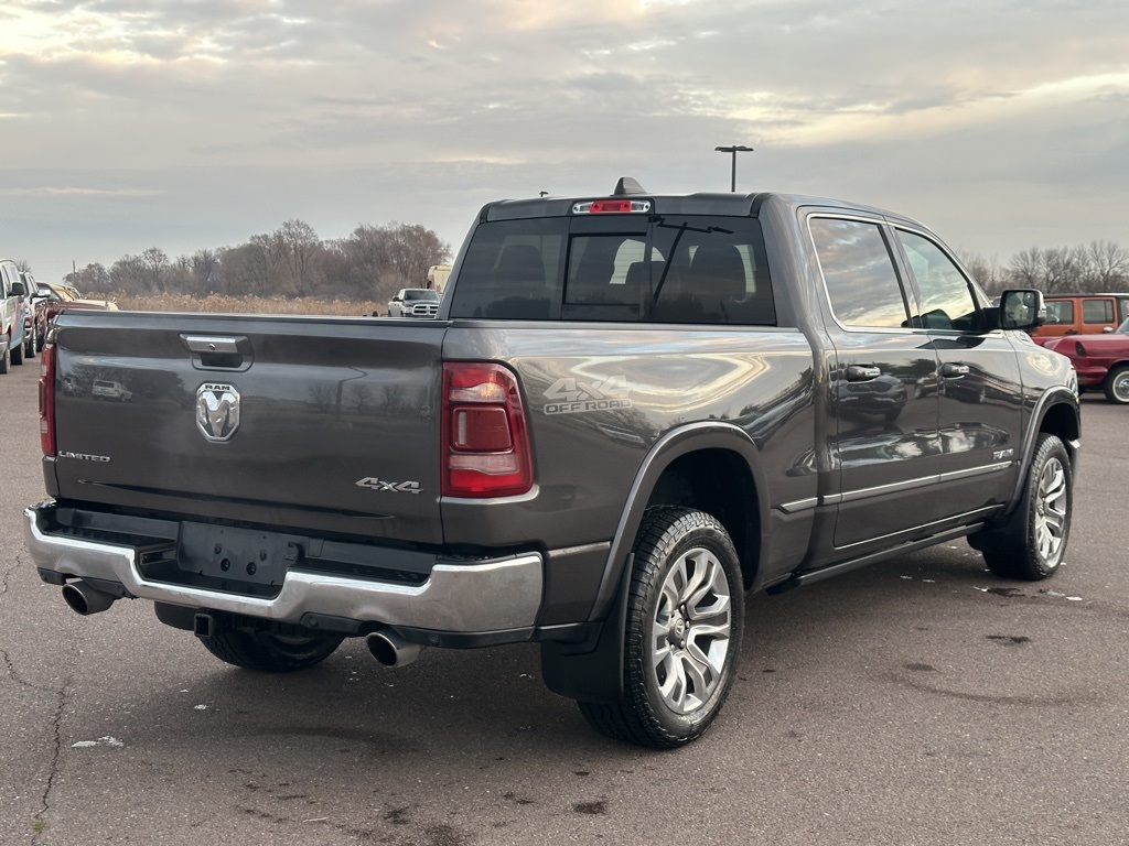 2022 Ram 1500 Limited photo 4