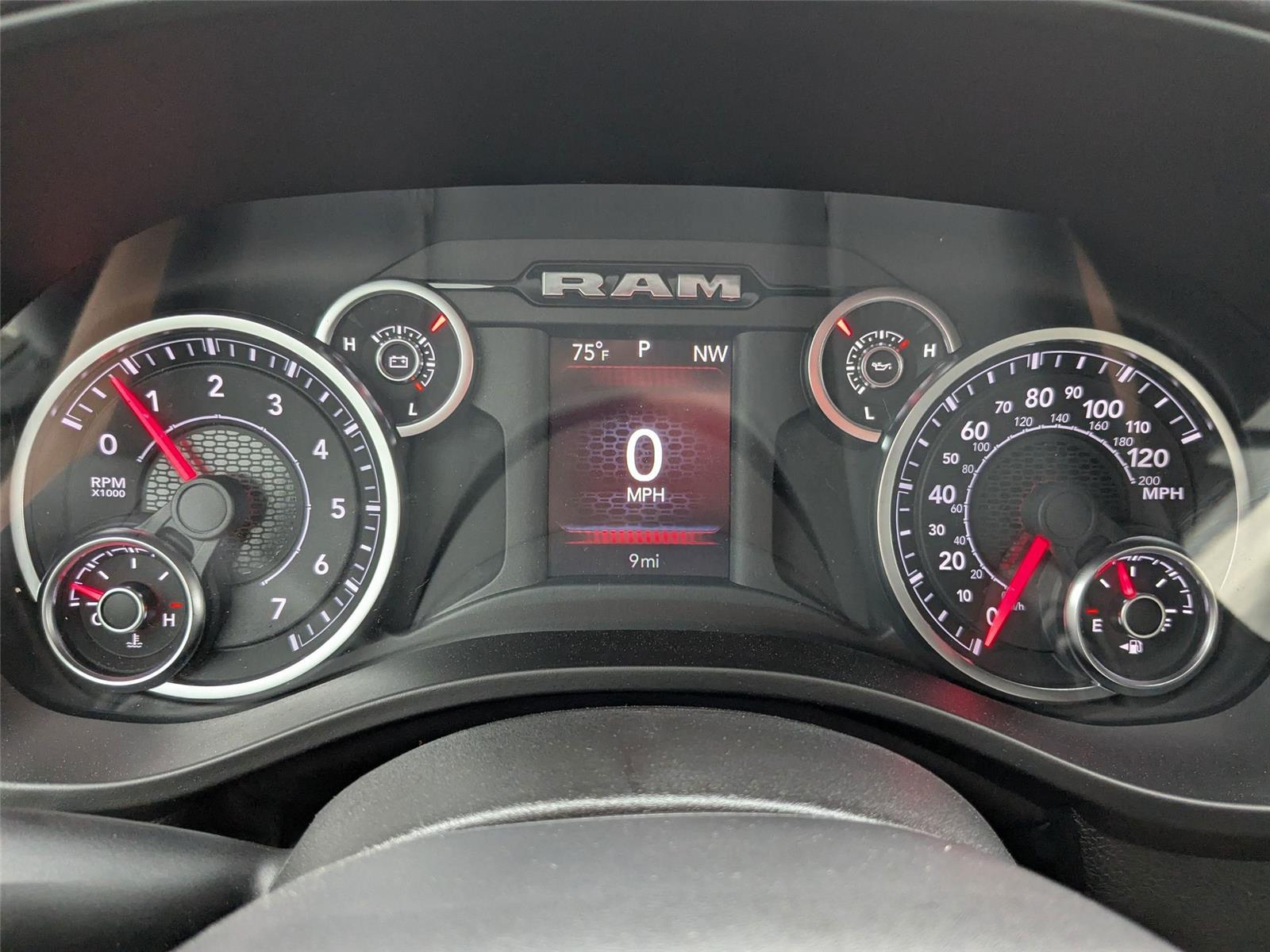 2025 Ram 1500 Big Horn photo 16