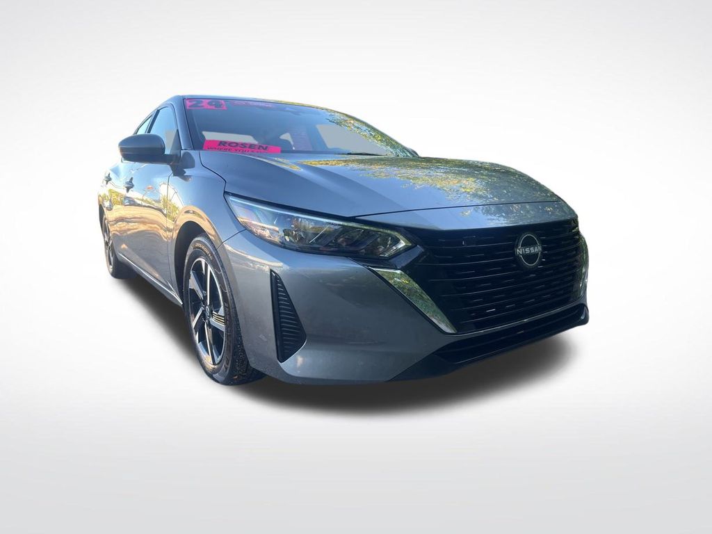 2024 Nissan Sentra SV photo 3