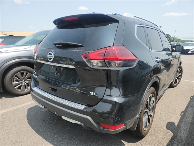 2019 Nissan Rogue SL photo 2
