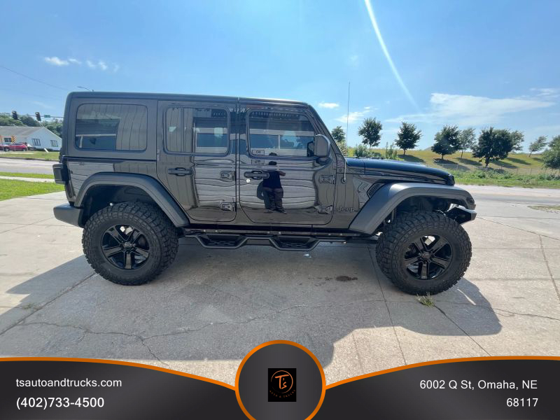2020 Jeep Wrangler Unlimited Sport Altitude photo 6