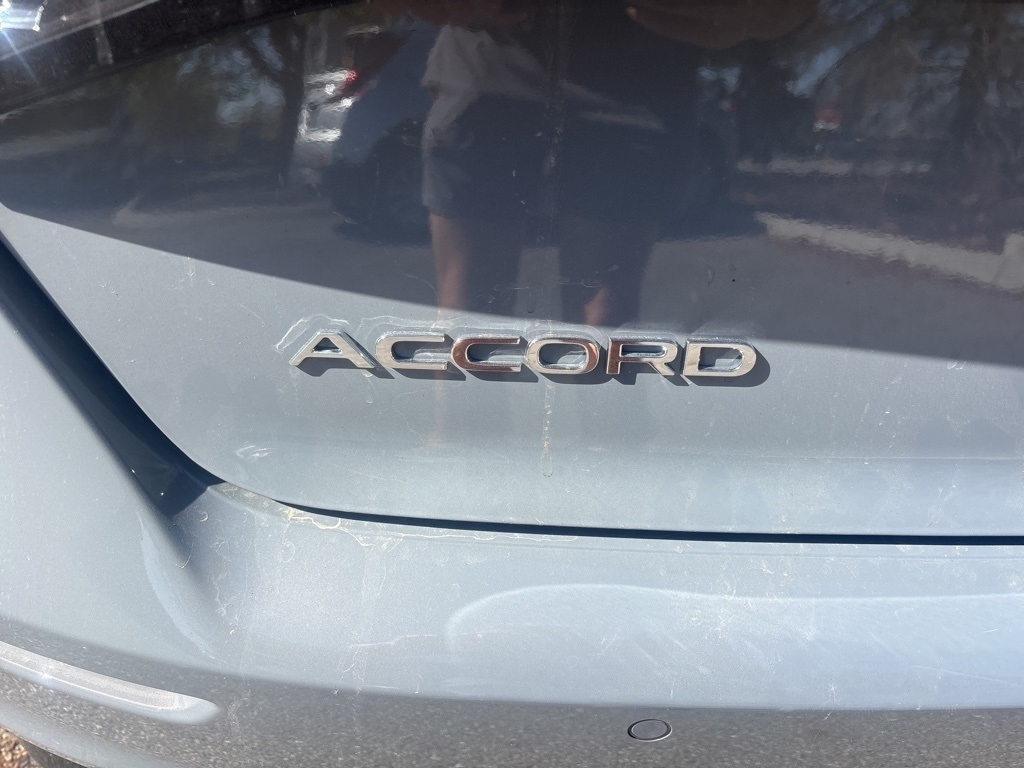 2024 Honda Accord EX-L Hybrid photo 24
