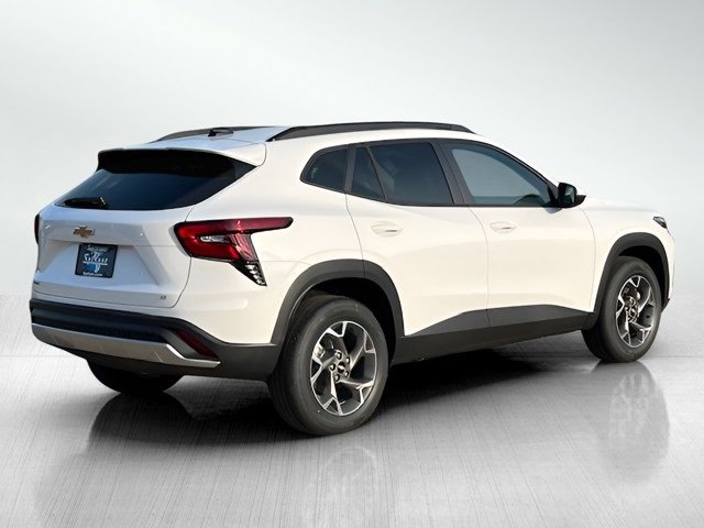 2026 Chevrolet Trax LT photo 4