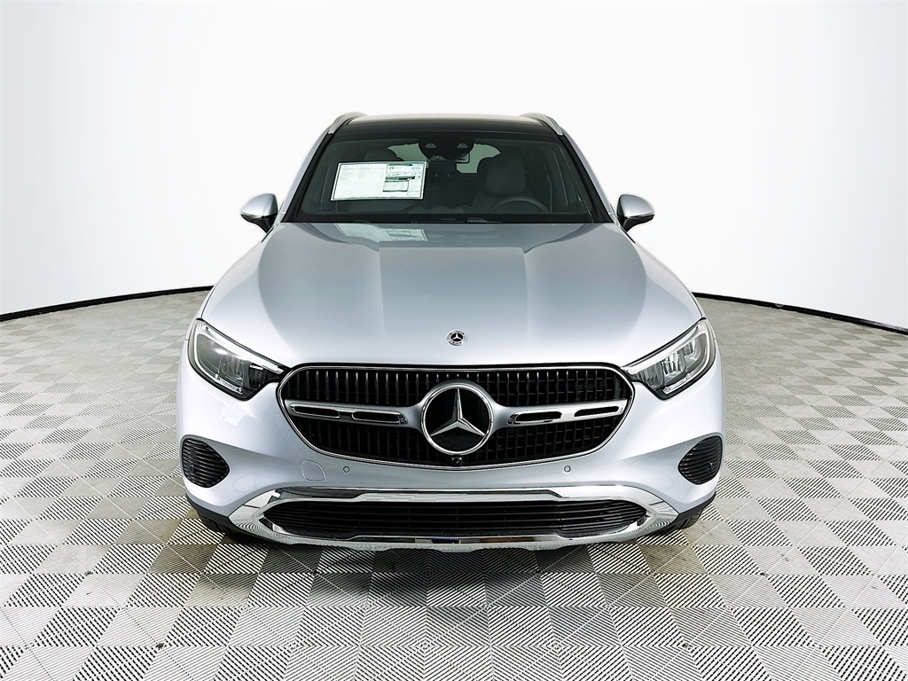 2026 Mercedes Benz GLC 300 4MATIC photo 2