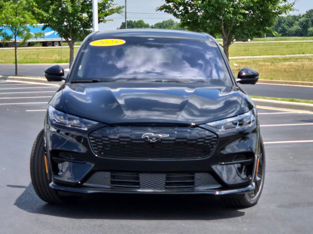 2025 Ford Mustang Mach-E GT photo 2