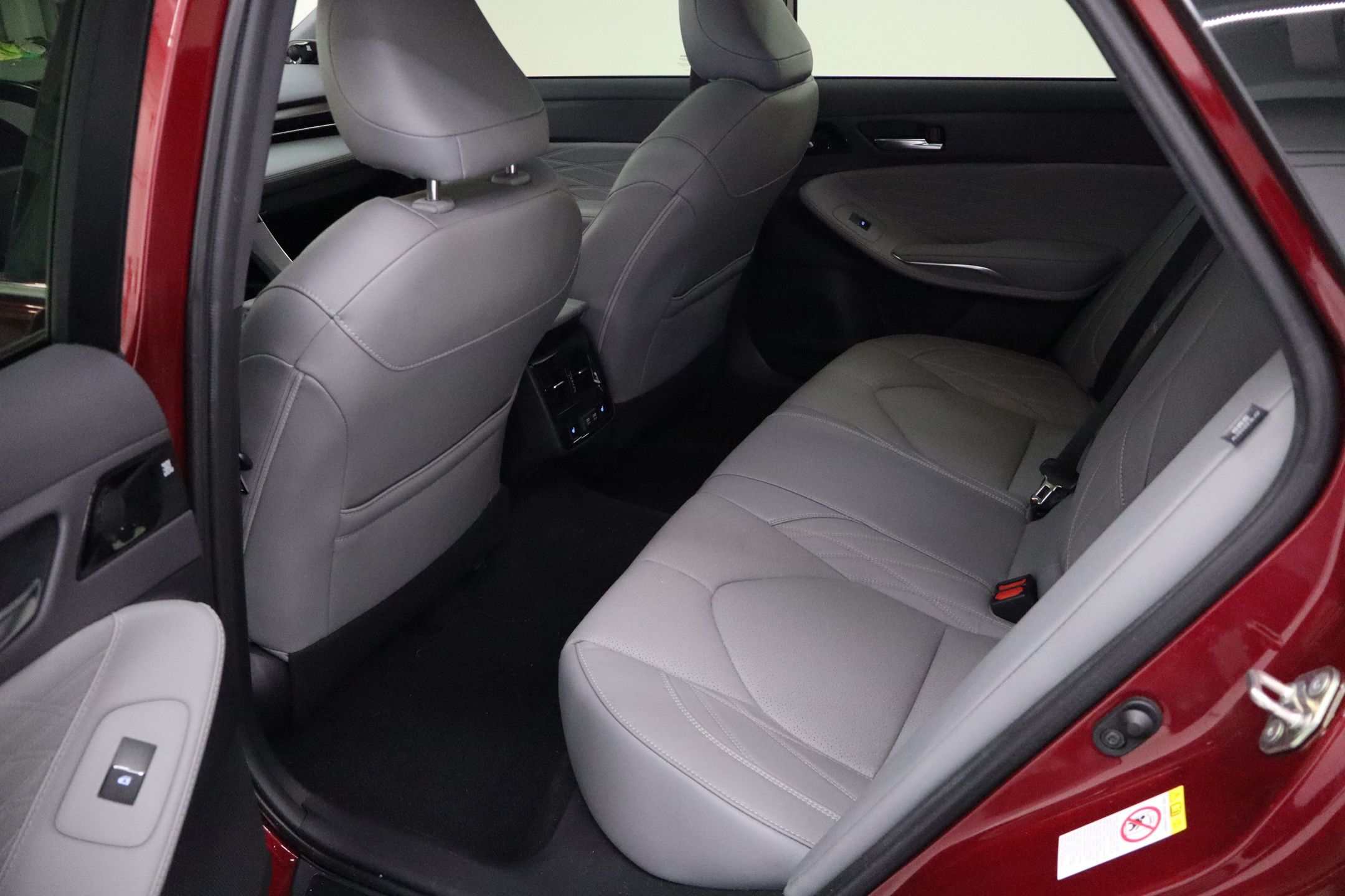 2019 Toyota Avalon Limited photo 26