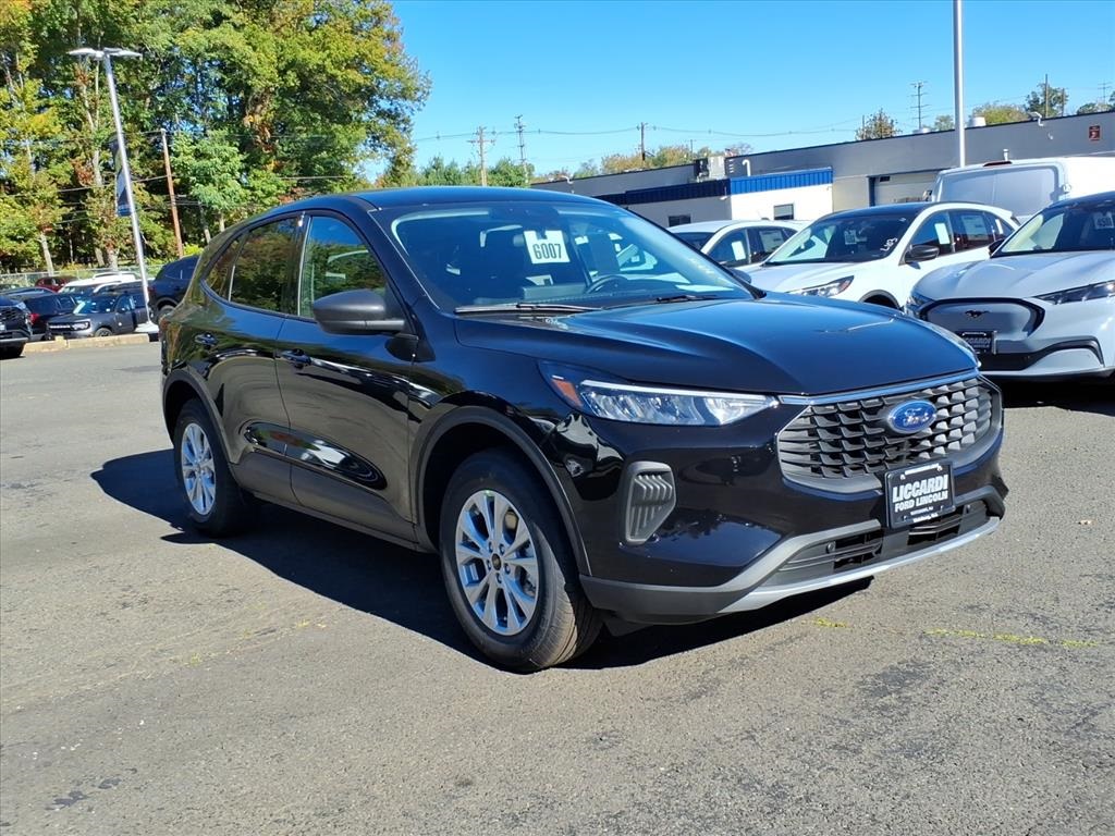 2026 Ford Escape Active's photo