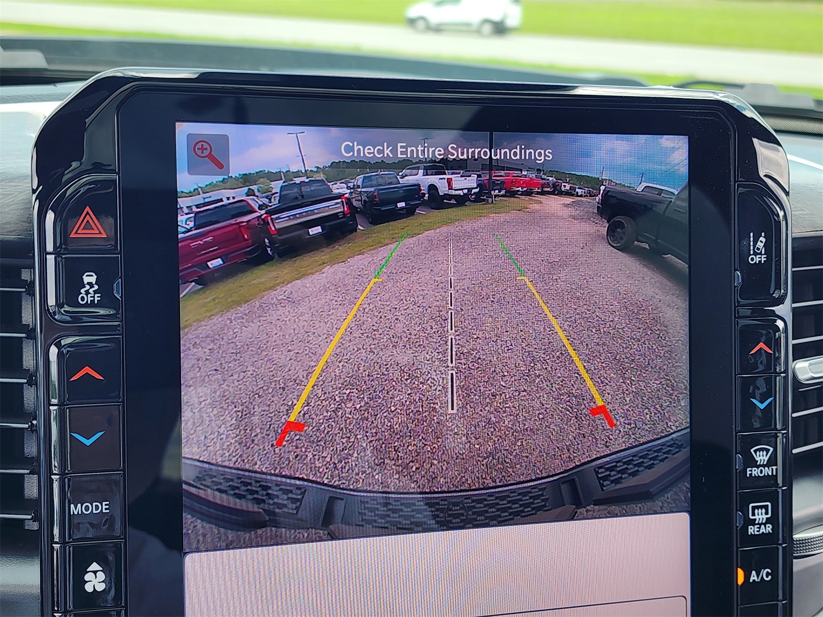 2025 Ram 1500 Laramie photo 13