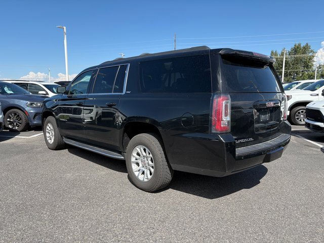 2019 Gmc Yukon XL SLT photo 2