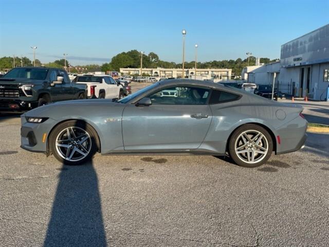 2024 Ford Mustang GT photo 4