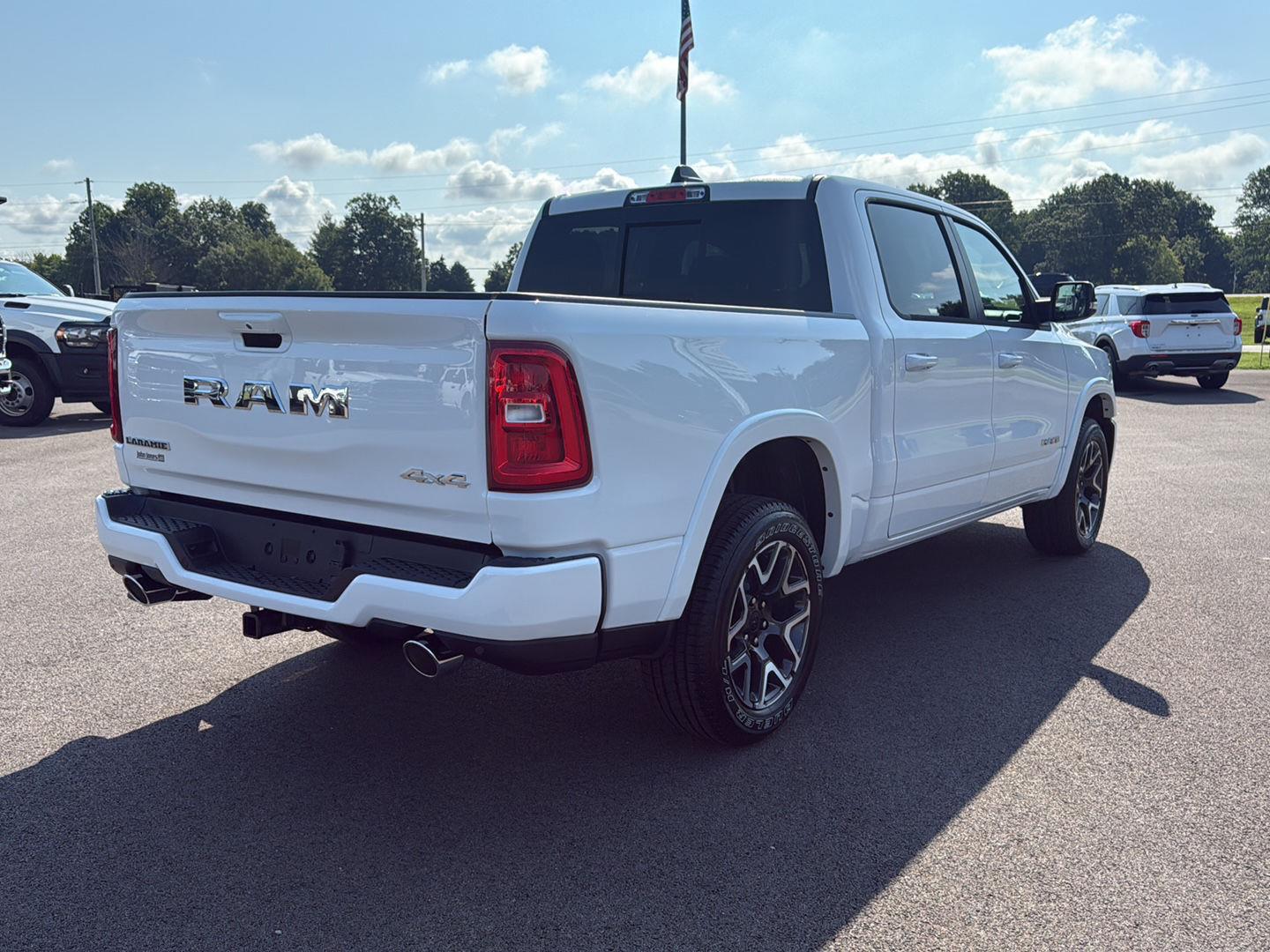 2026 Ram 1500 Laramie photo 14