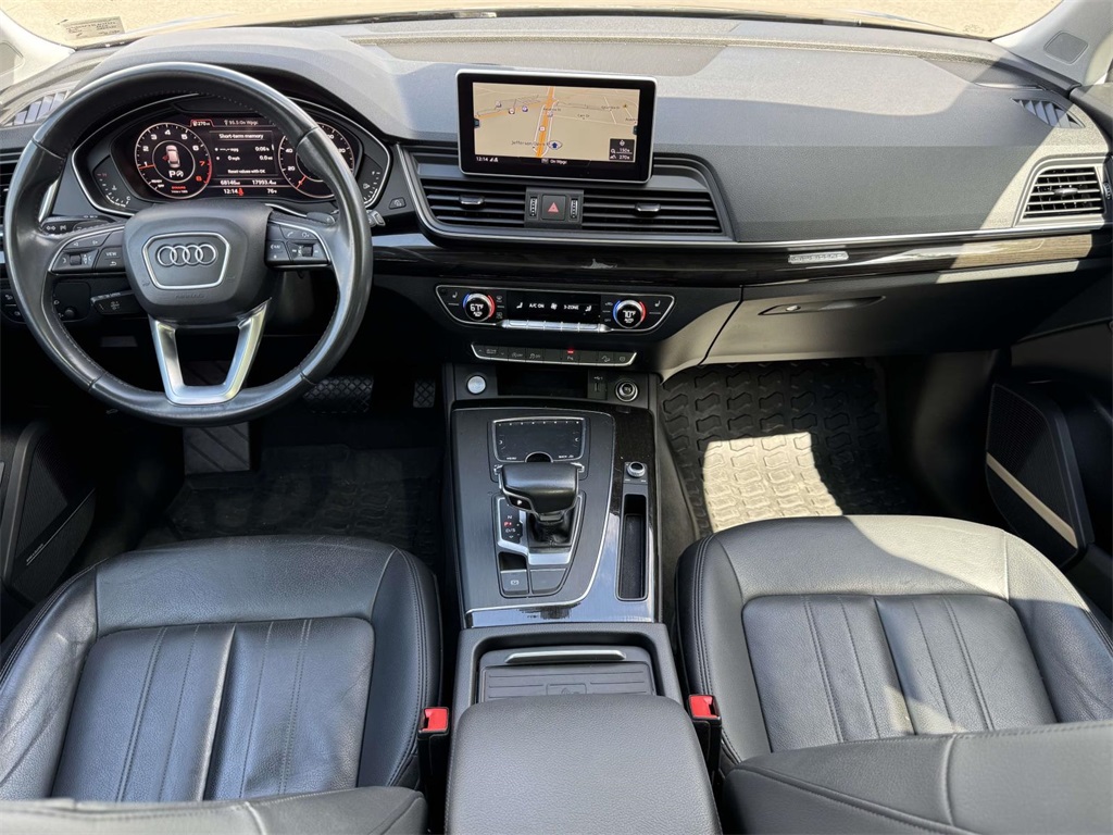 2020 Audi Q5 45 Premium Plus photo 16