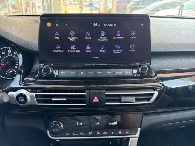 2022 Kia Seltos EX photo 9