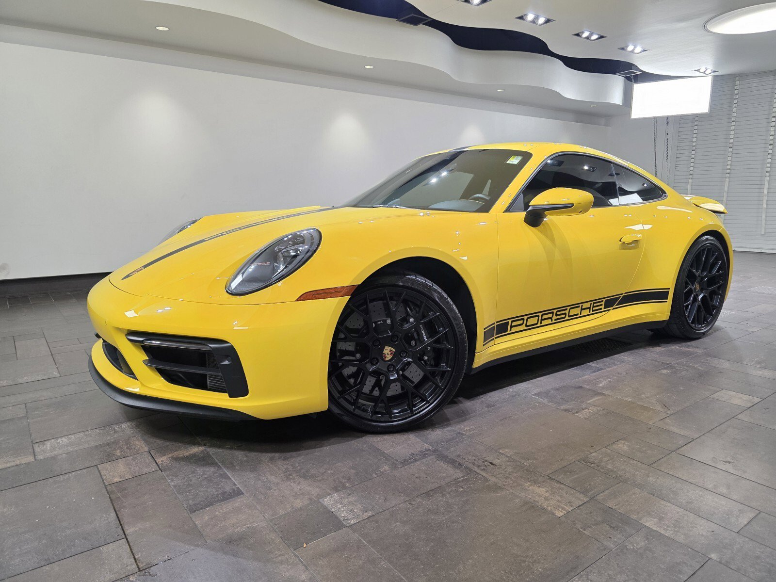 2023 Porsche 911 GTS's photo