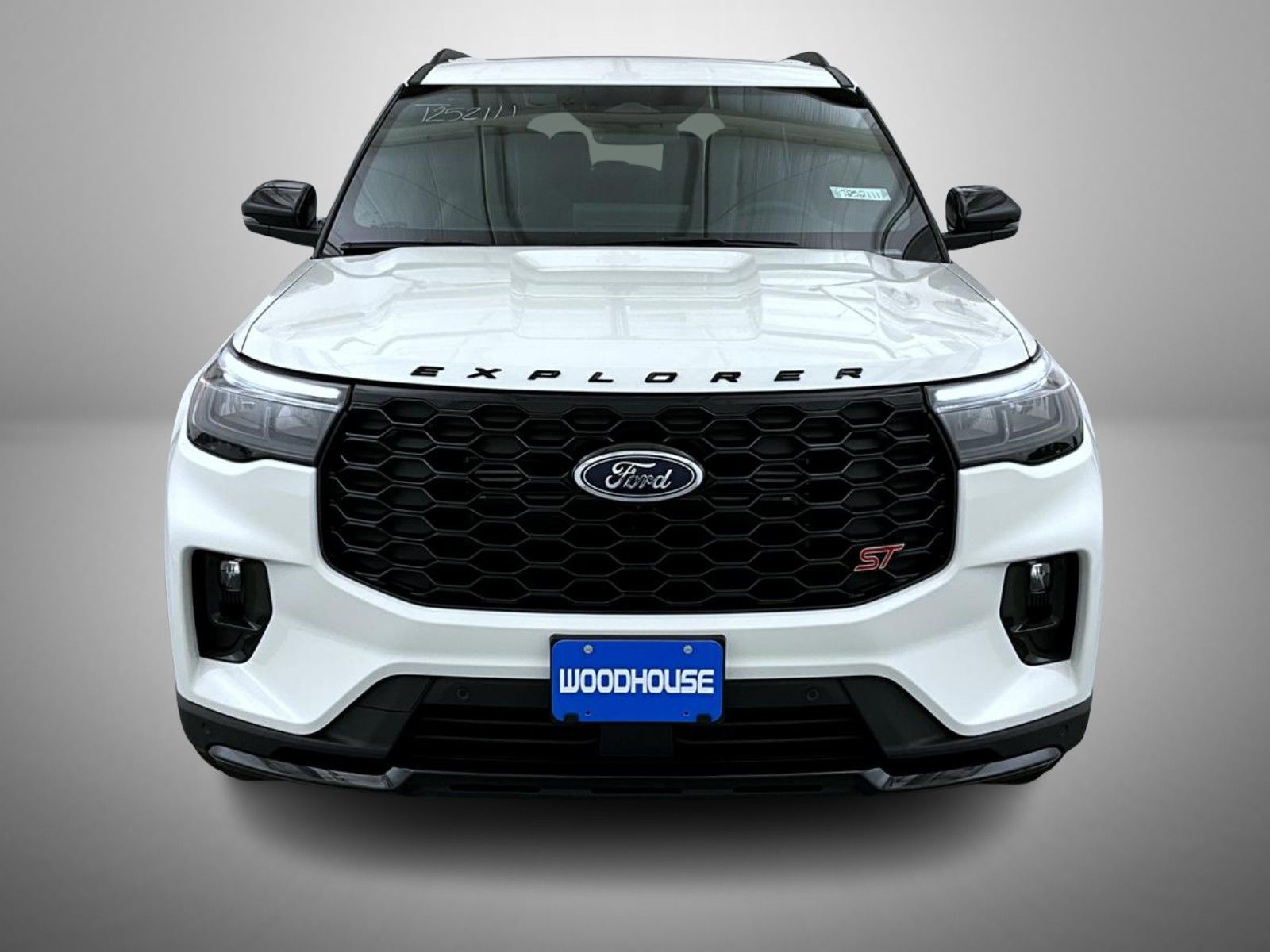 2025 Ford Explorer ST Sport photo 2