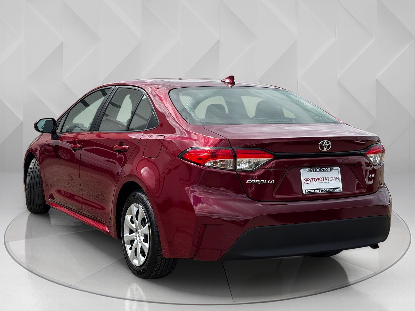 2024 Toyota Corolla LE photo 3