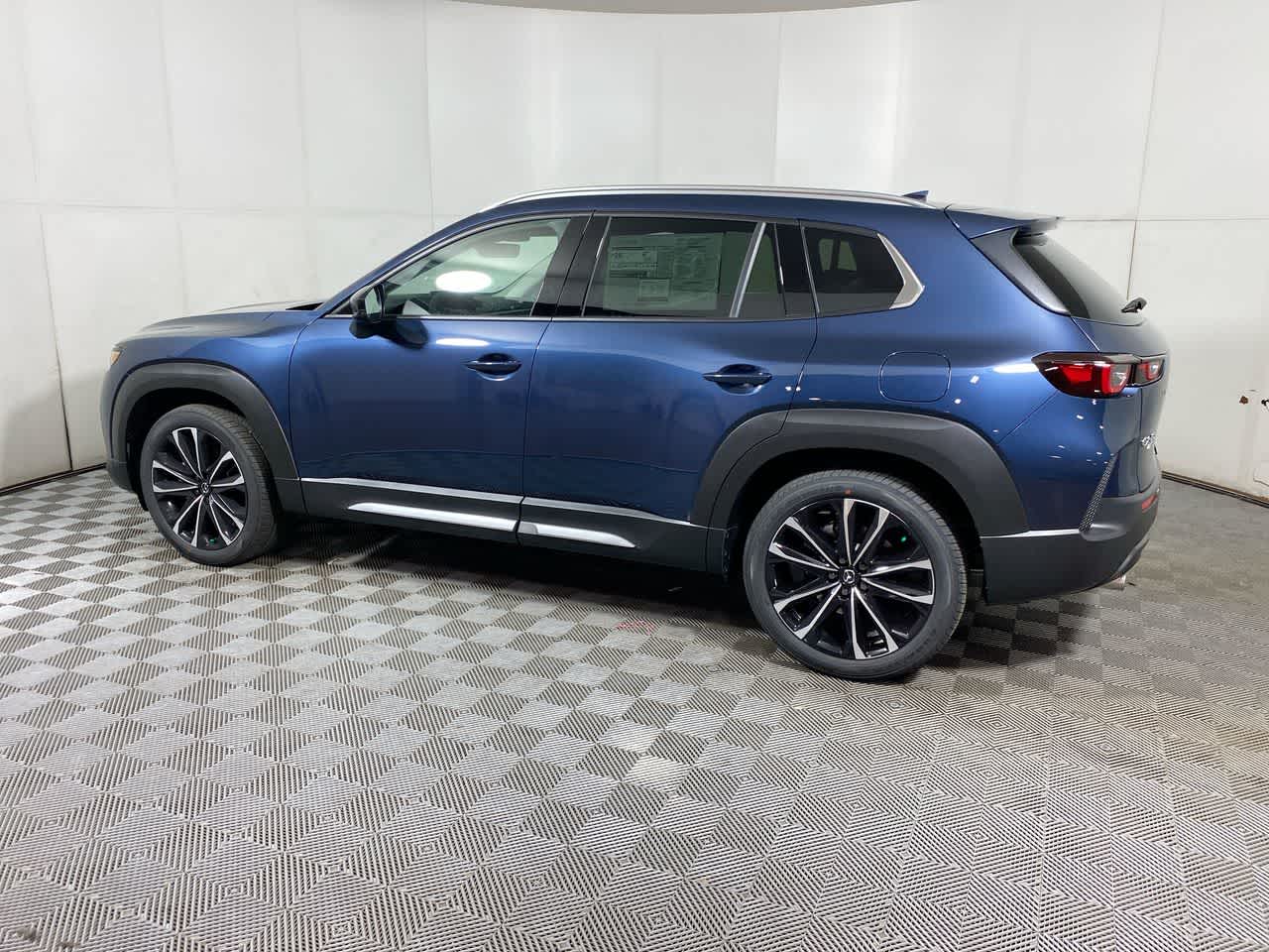 2025 Mazda CX-50 2.5 Premium Plus photo 4