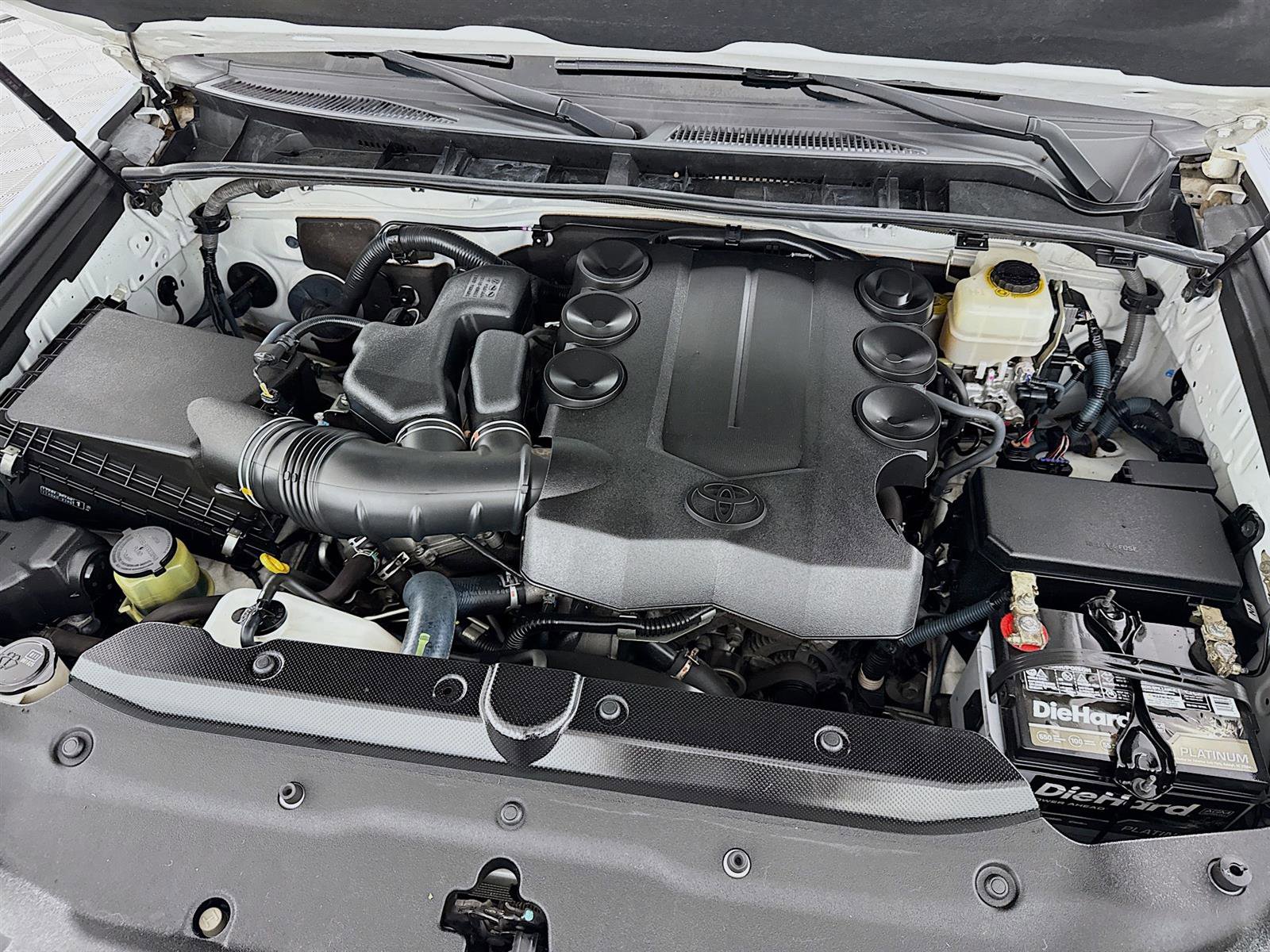 2015 Toyota 4Runner SR5 photo 26