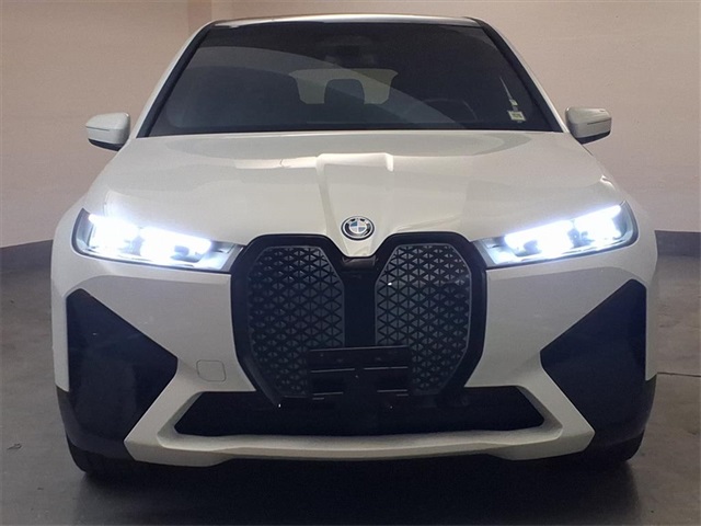 Used 2025 BMW iX 50 with VIN WB523CF00SCS62302 for sale in Manhasset, NY