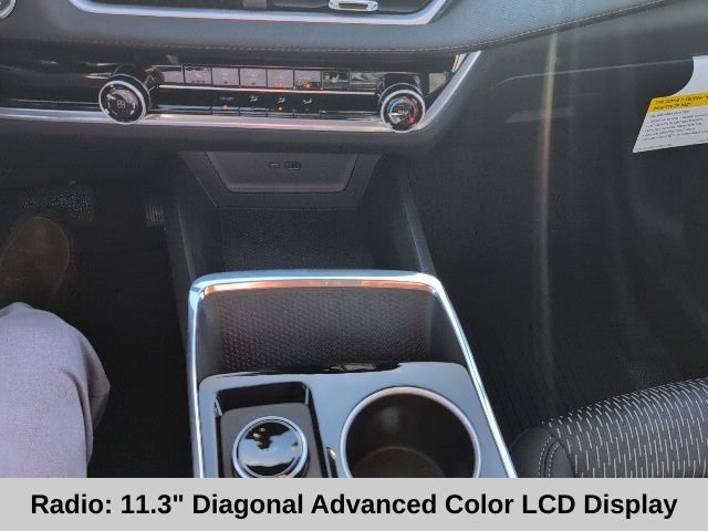 2026 Chevrolet Equinox LT photo 3