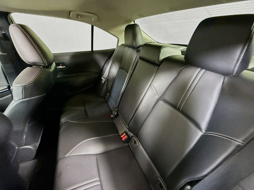 2022 Toyota Corolla XLE photo 24
