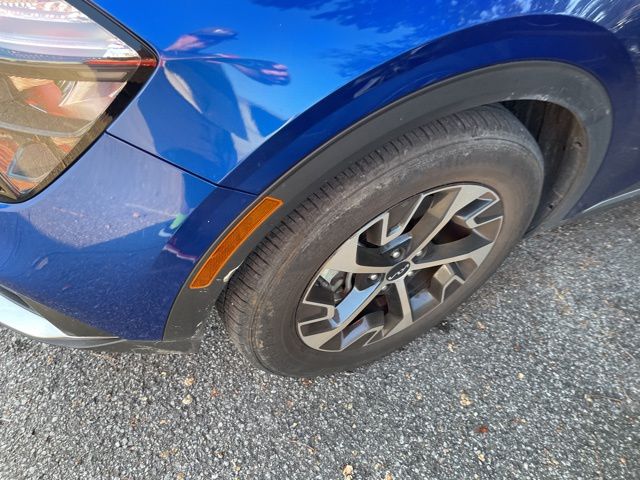 2023 Kia Sportage EX photo 4