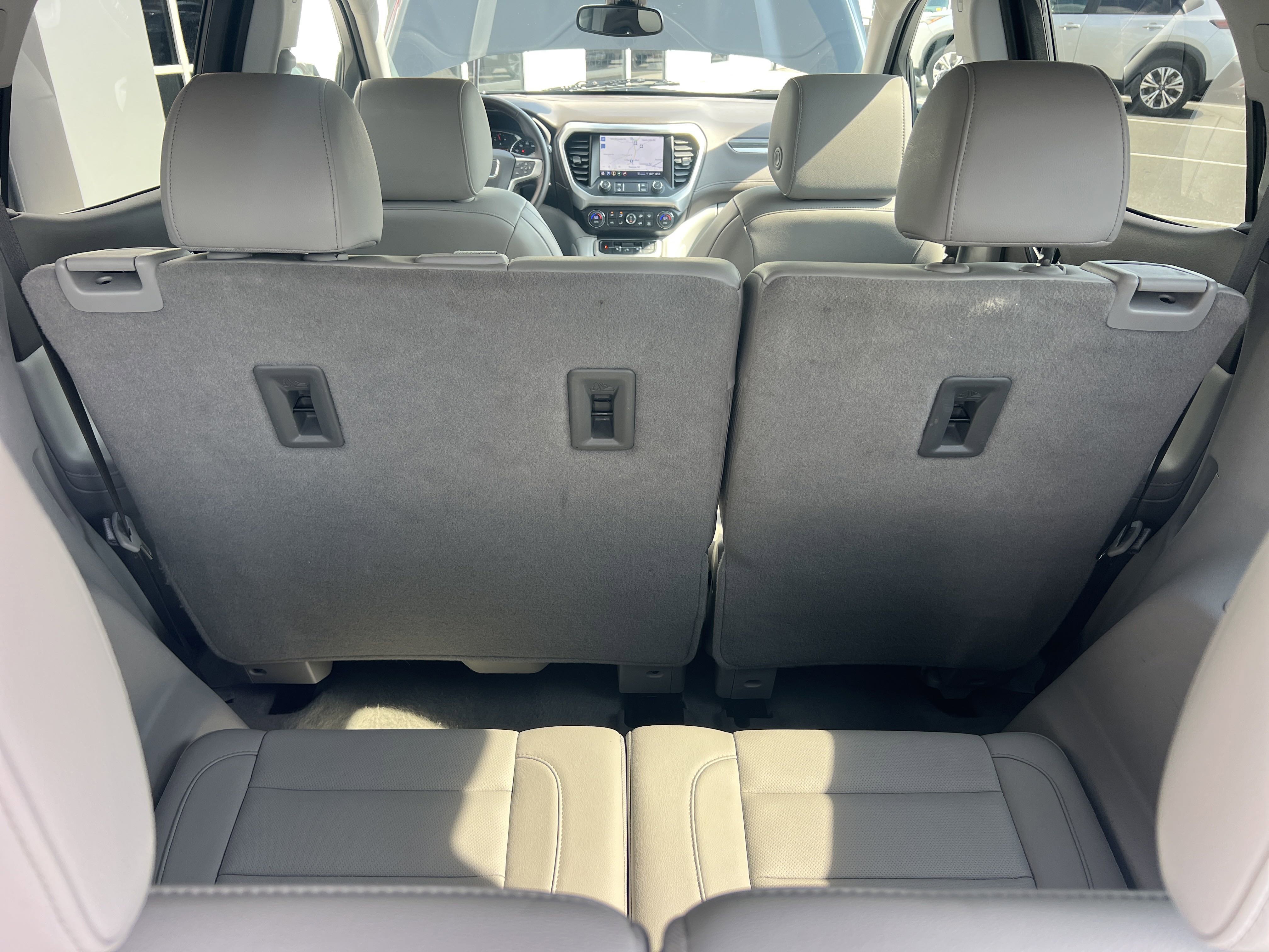 2023 Gmc Acadia SLT photo 4