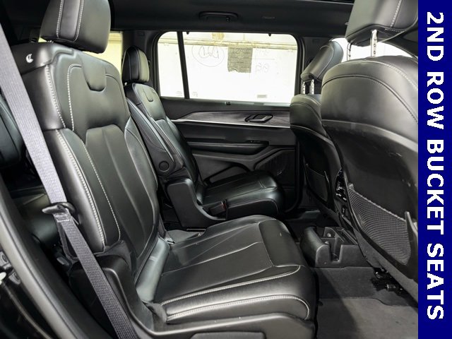 2024 Jeep Grand Cherokee Limited photo 16