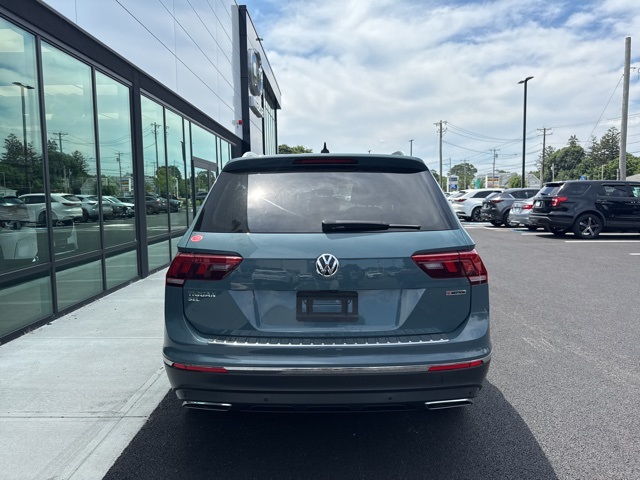 2021 Volkswagen Tiguan SEL photo 3