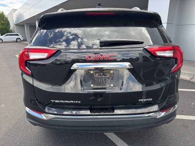 2024 Gmc Terrain SLT photo 4