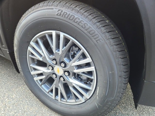 2026 Chevrolet Traverse photo 3