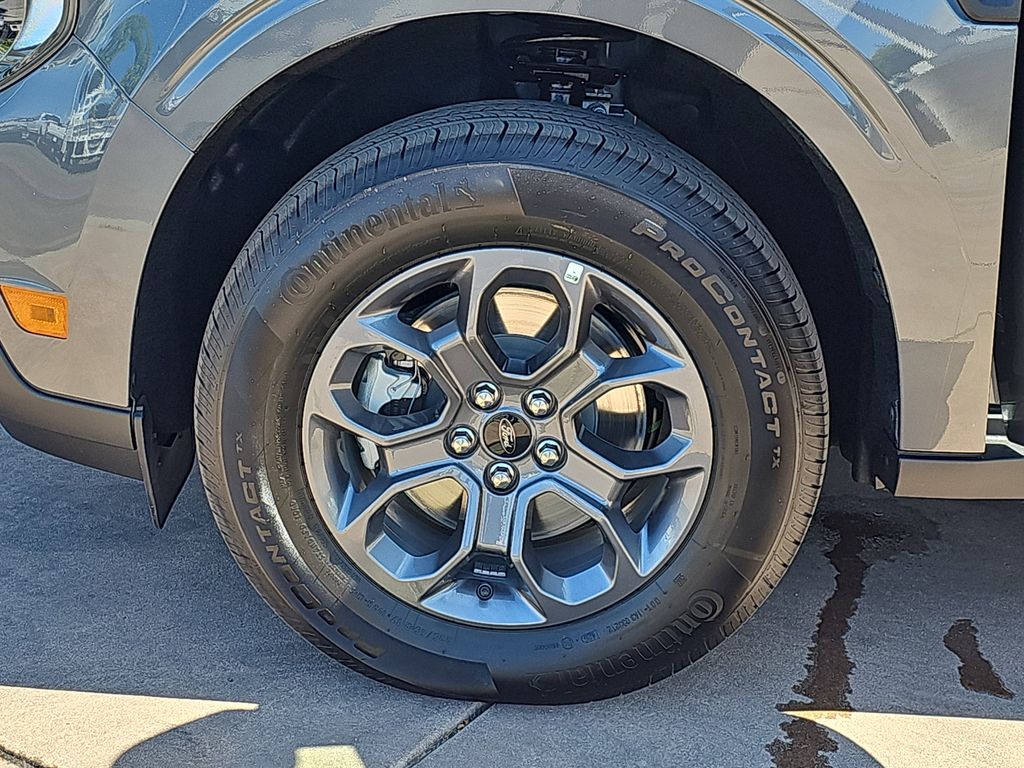2025 Ford Maverick XLT photo 28