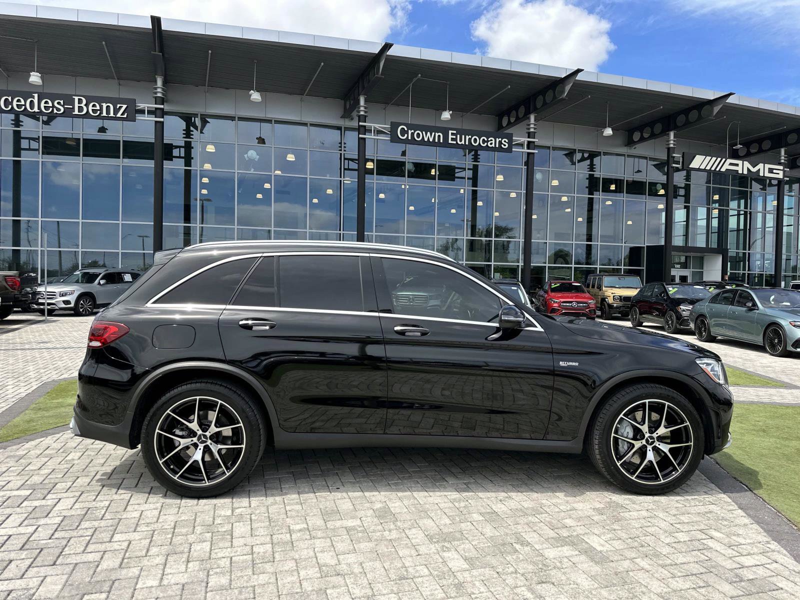 2022 Mercedes Benz GLC 43 AMG photo 3