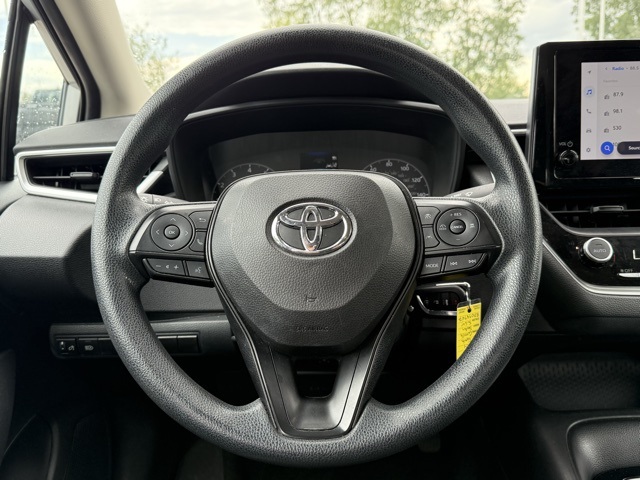 2024 Toyota Corolla LE photo 5