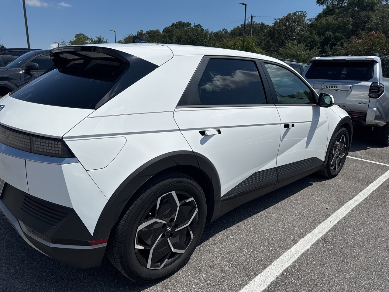 2022 Hyundai Ioniq 5 SEL photo 4