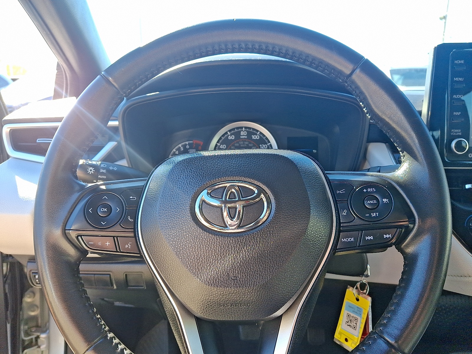 2022 Toyota Corolla SE photo 19