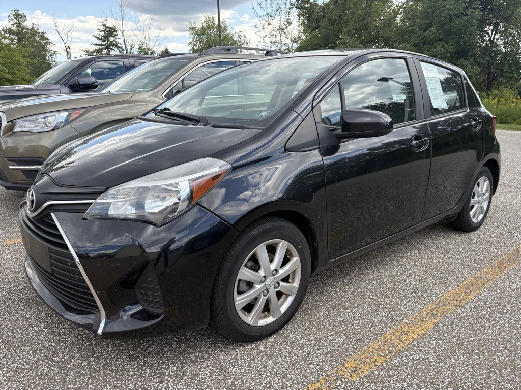 2017 Toyota Yaris LE
